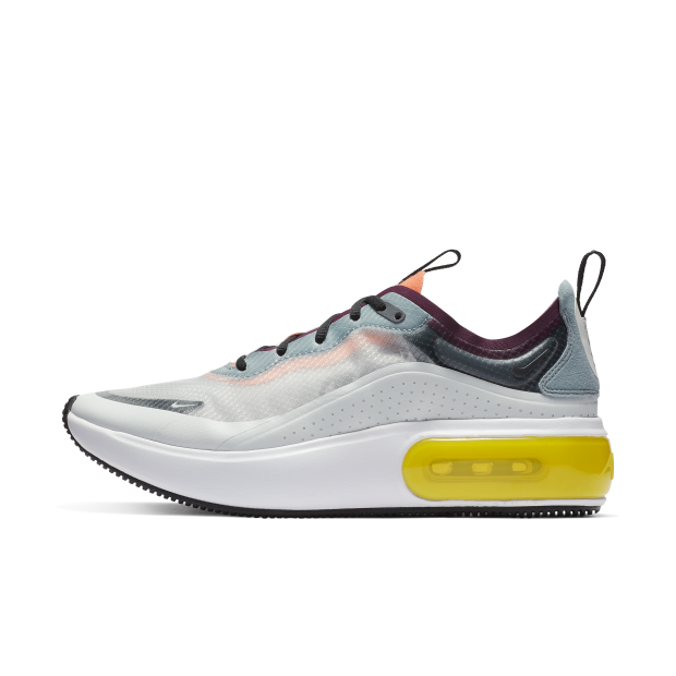 還有更多詳情/圖片Nike.COM.HK 折上折優惠碼：購買2＋件減價貨品，可享額外85折優惠，包幫到你搵到最正嘅優惠呀！