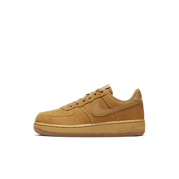 nike sportswear 1