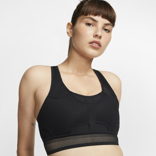 brassiere nike swoosh