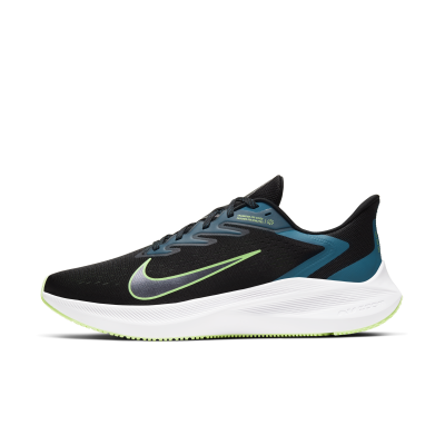 nike hiking trainers